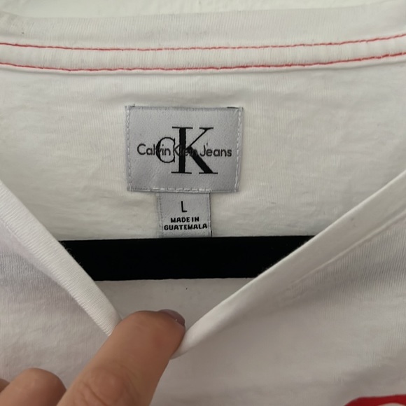 Calvin Klein White Short Sleeve Tee - Picture 4 of 4